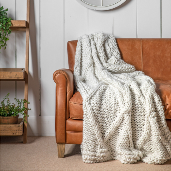 Knitted Diamond Throw